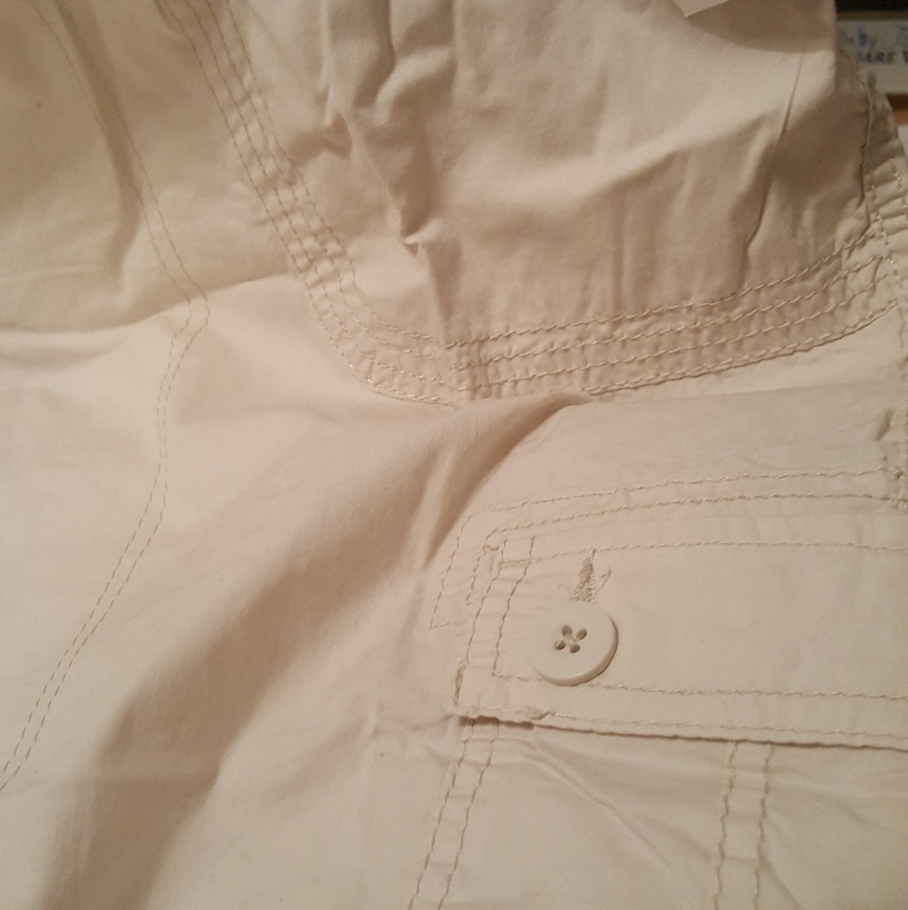 Capris - Picture 2 of 3